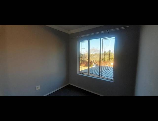 2 BEDROOM PROPERTY TO RENT IN HENNOPSPARK
